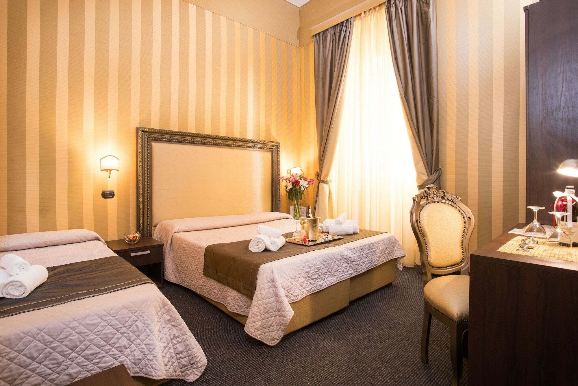 Nice Rome Holiday Ngoại thất bức ảnh