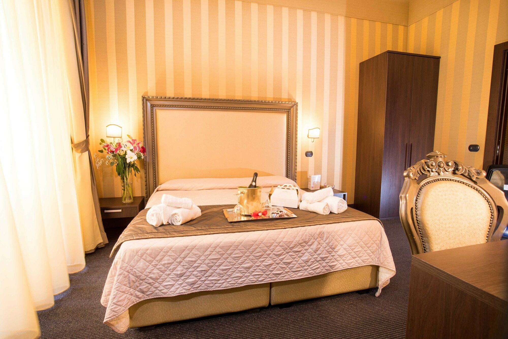 Nice Rome Holiday Ngoại thất bức ảnh